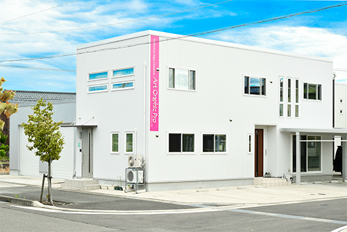 Art Graphic Pro｜アートグラフィックプロ｜わくわくステッカーランド｜ステッカー作成は福井・アートグラフィックプロ｜大型印刷・看板もOK！